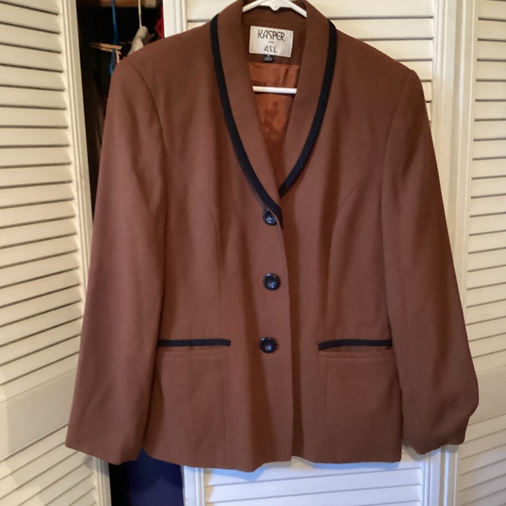 Kasper for A.S.L. Ladies brown with black trim  blazer, size 8, REDUCED
